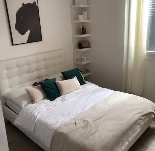 Tres Calme Вілла